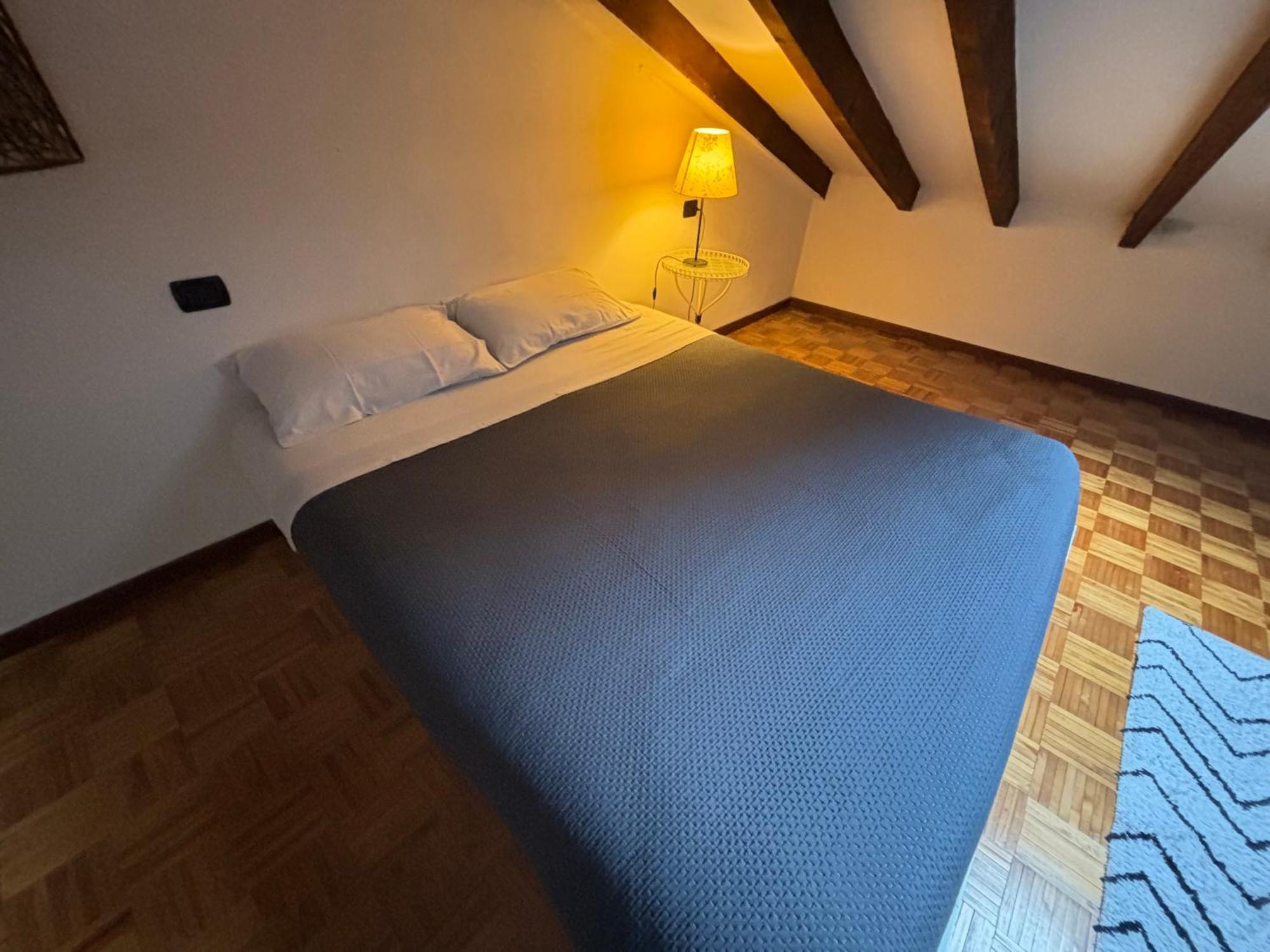 La Casa Di Ale Leilighet Lecco Eksteriør bilde